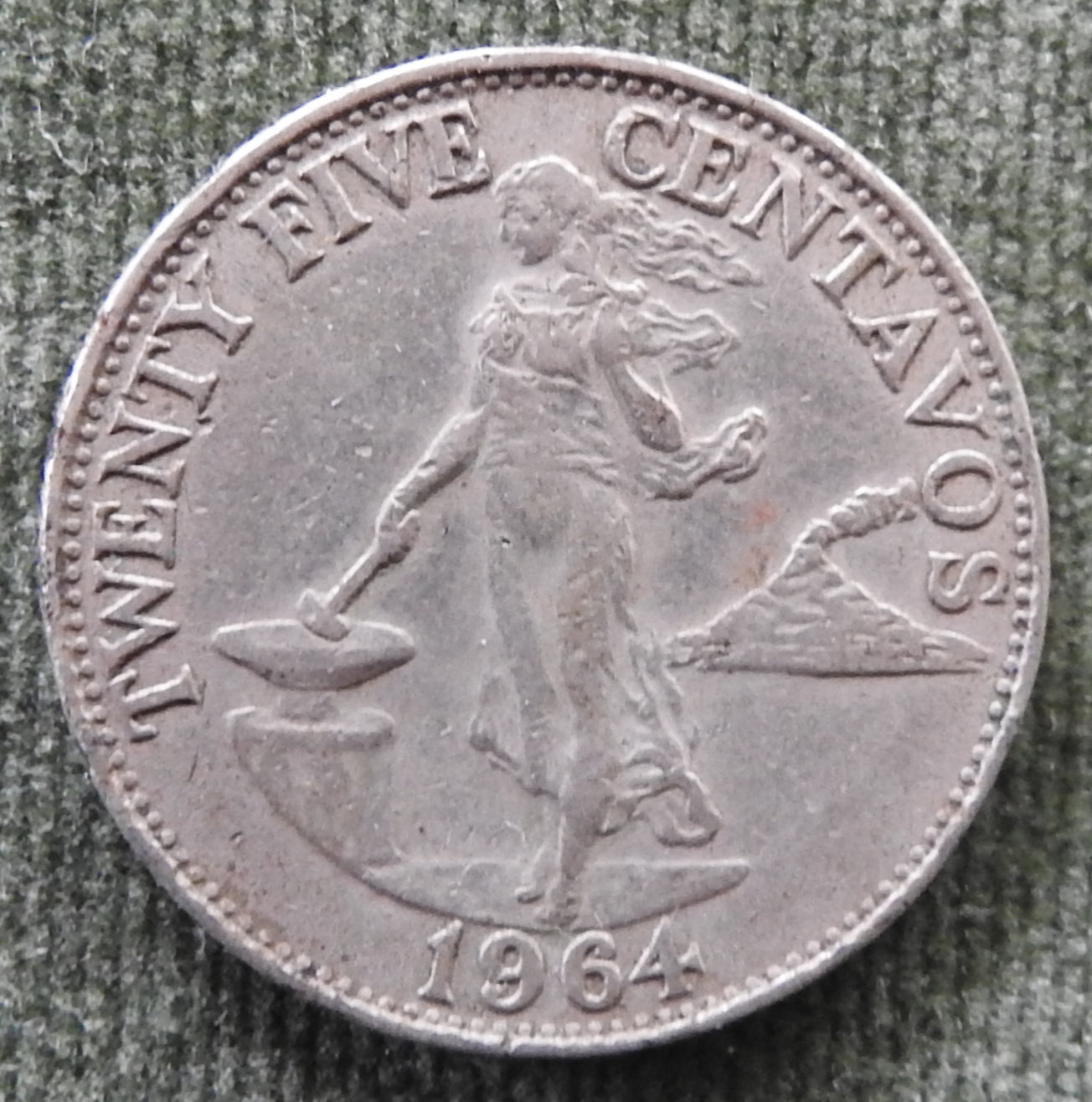 Philippines 1964 25 Centavo Coin