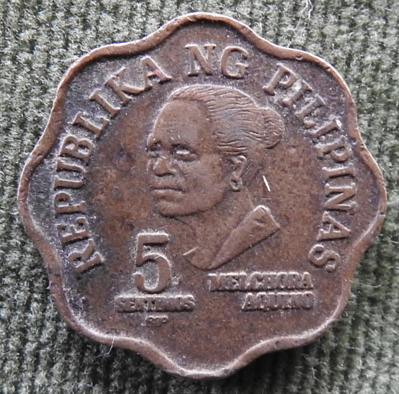 Philippines 1982 5 Sentimo Melchora Aquino Coin