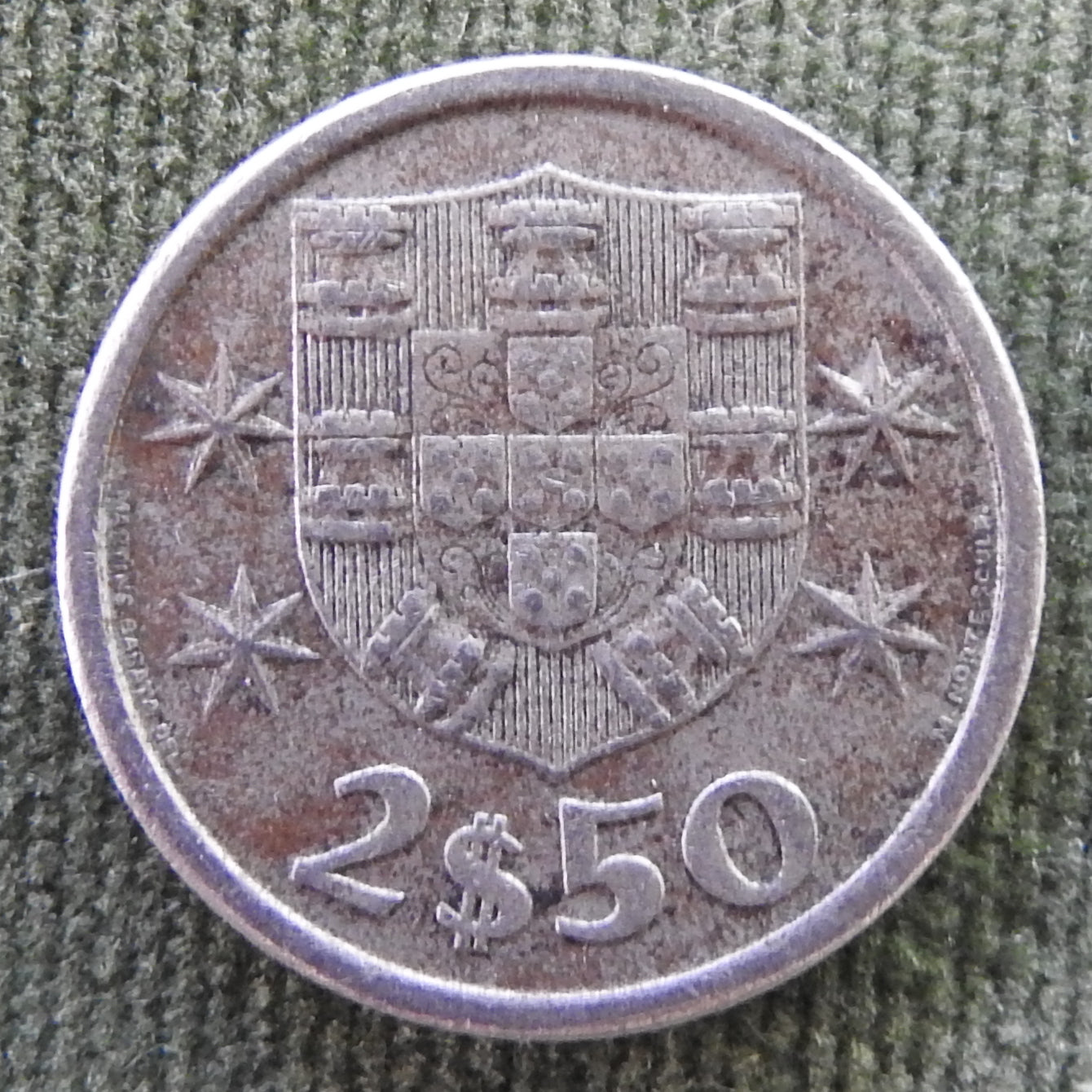 Portugal 1966 2 1/2 Escudos Ship Coin