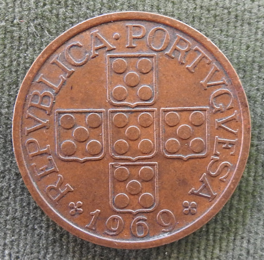 Portugal 1969 1 Escudo Five Wheat Ears Coin