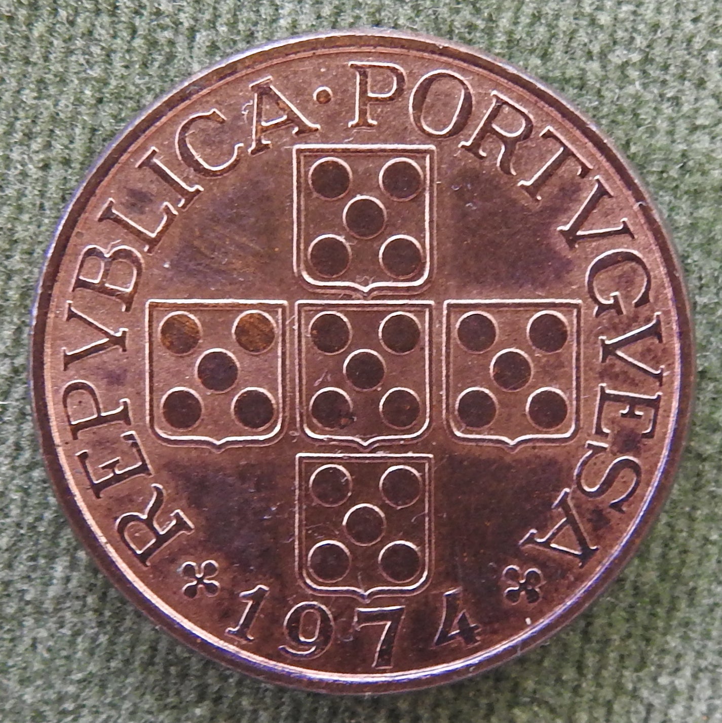 Portugal 1974 1 Escudo Coin