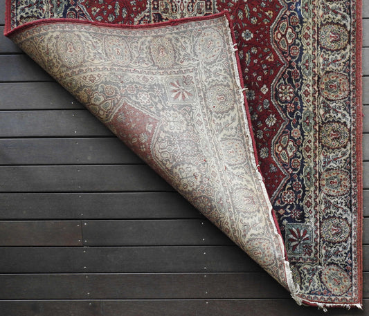 Vintage Kashan Rug - Hand Knotted