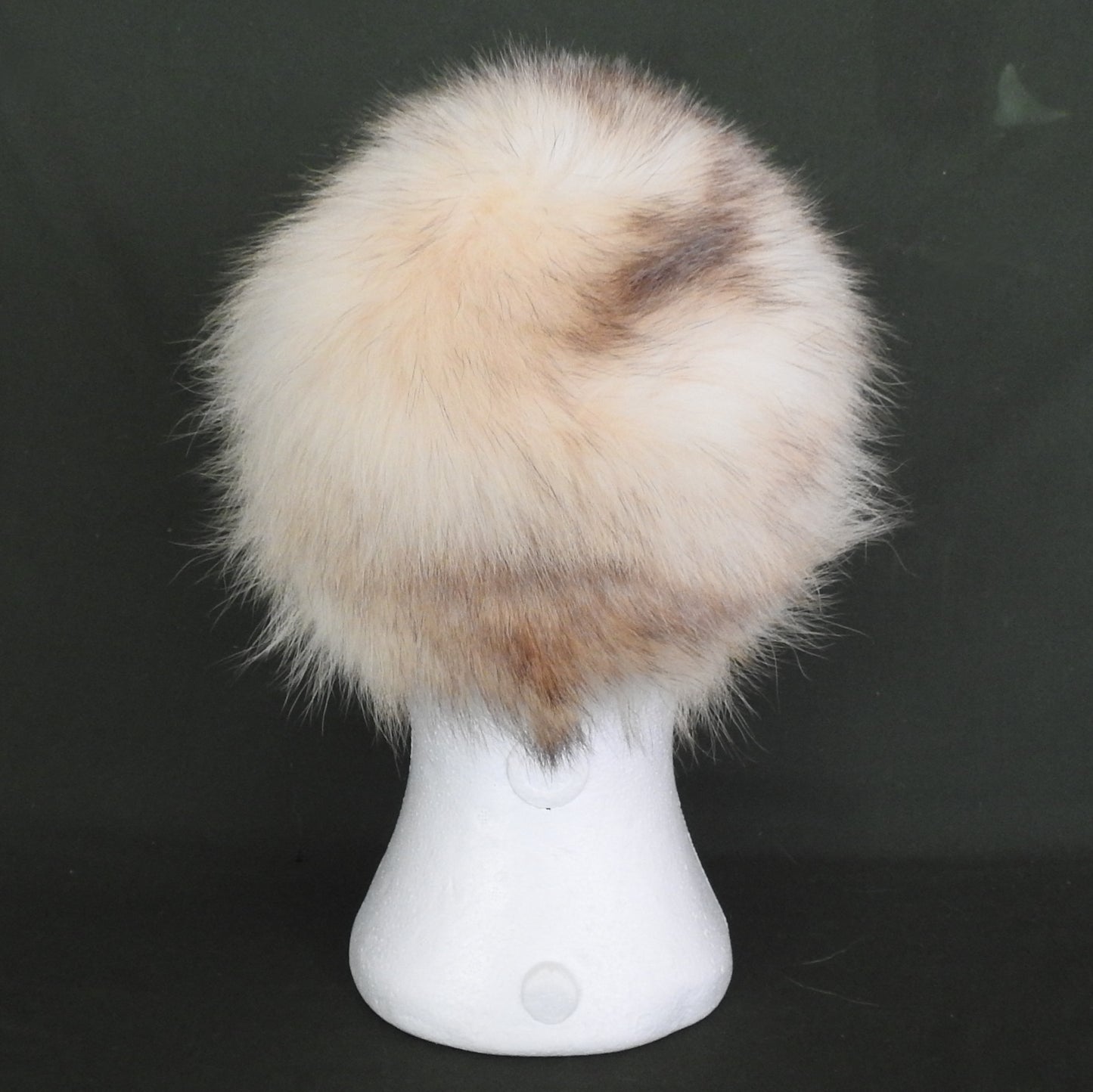 Scuby Furs Ltd. Fur Hat & Hatbox
