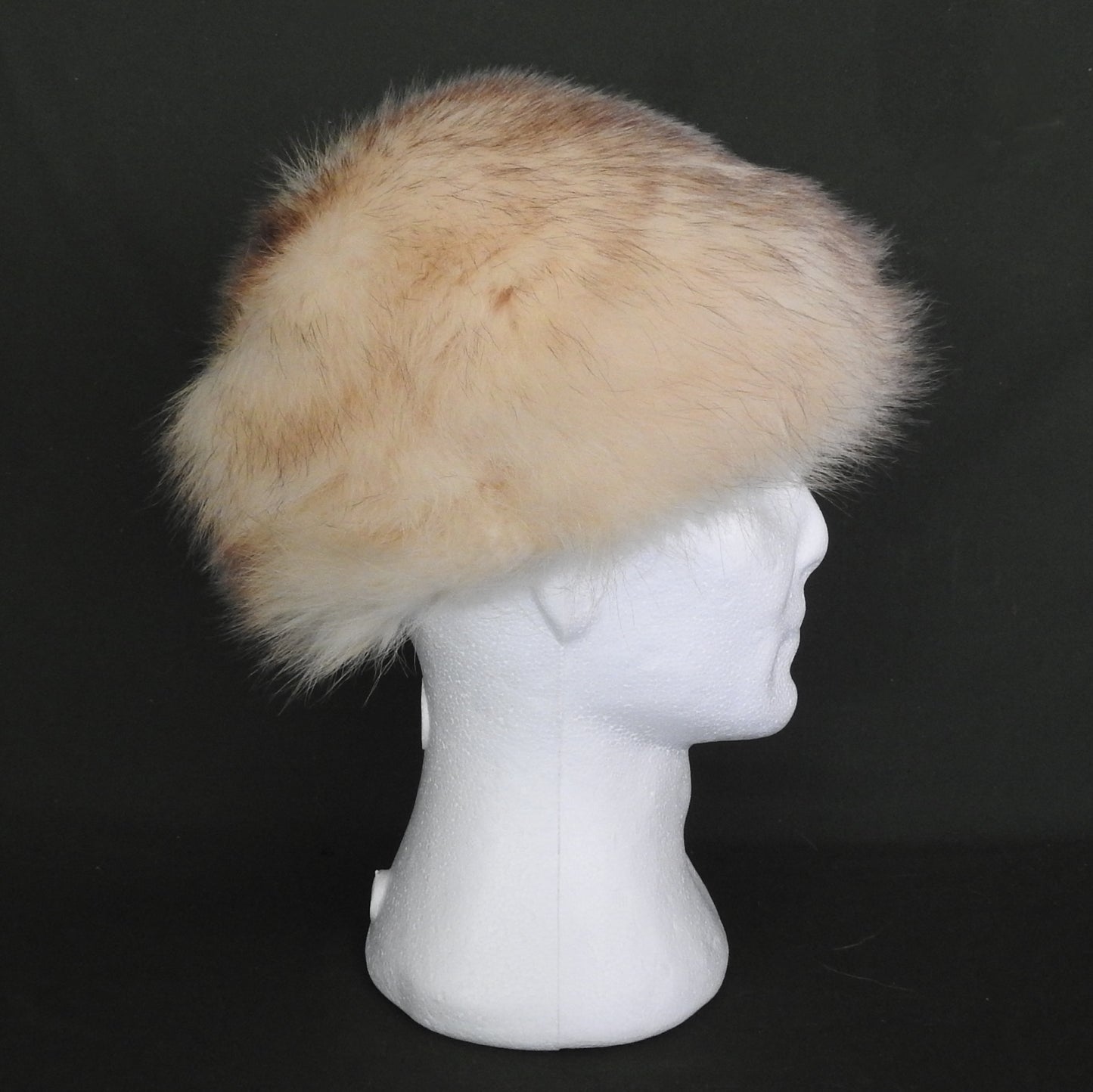 Scuby Furs Ltd. Fur Hat & Hatbox