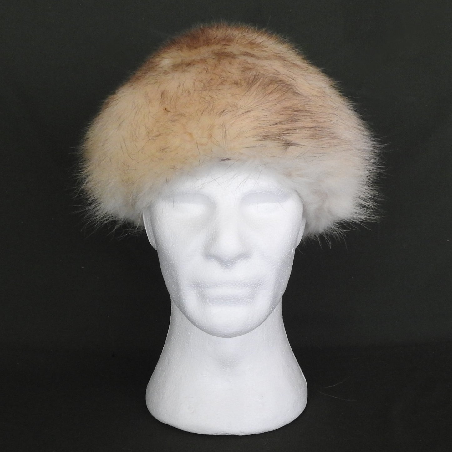 Scuby Furs Ltd. Fur Hat & Hatbox