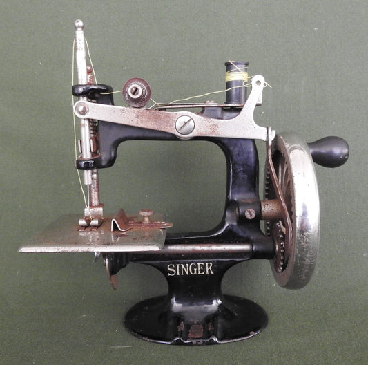Singer #20 Childs Sewing Machine