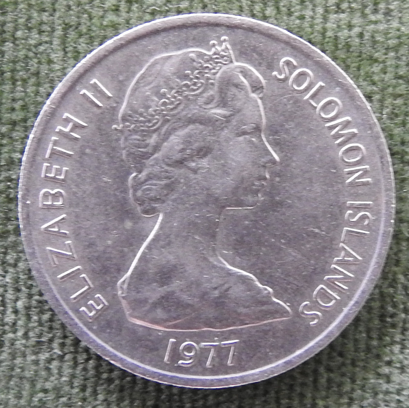 Solomon Islands 1977 10 Cent QEII Coin