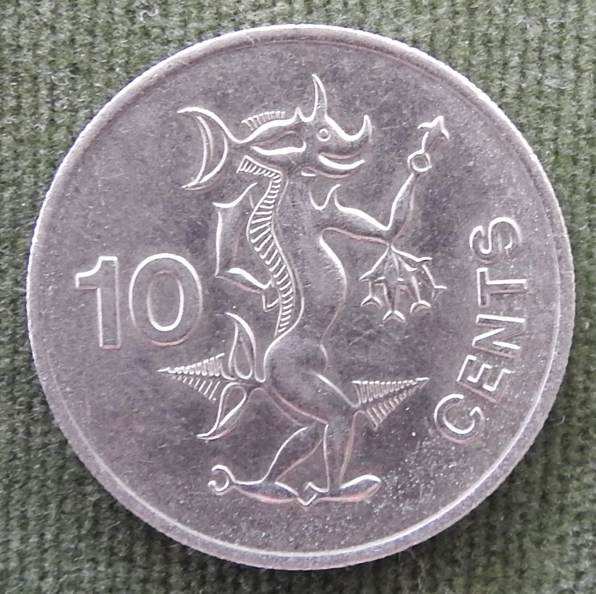 Solomon Islands 1977 10 Cent QEII Coin