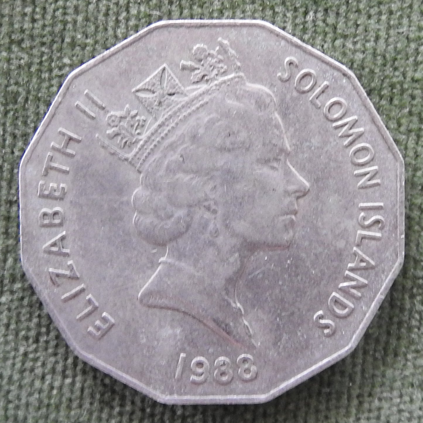 Solomon Islands 1988 50 Cent QEII Coin