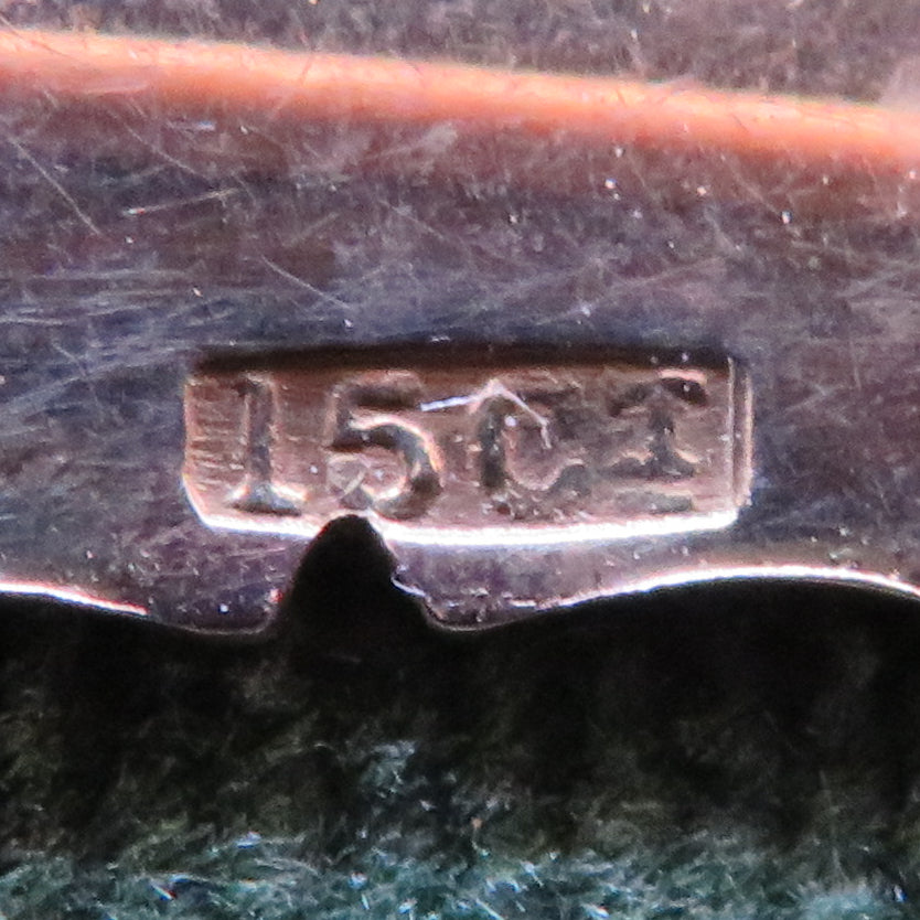 15ct Gold Bar Brooch Engraved Supervisor