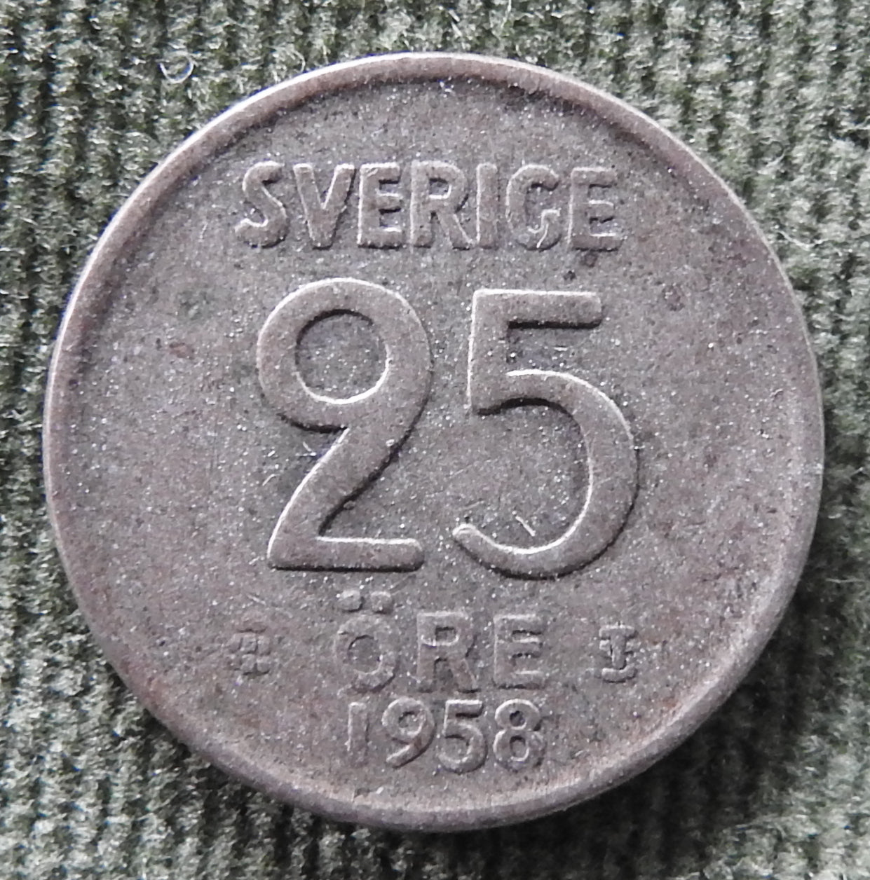 Sweden 1958 25 Ore Silver Coin