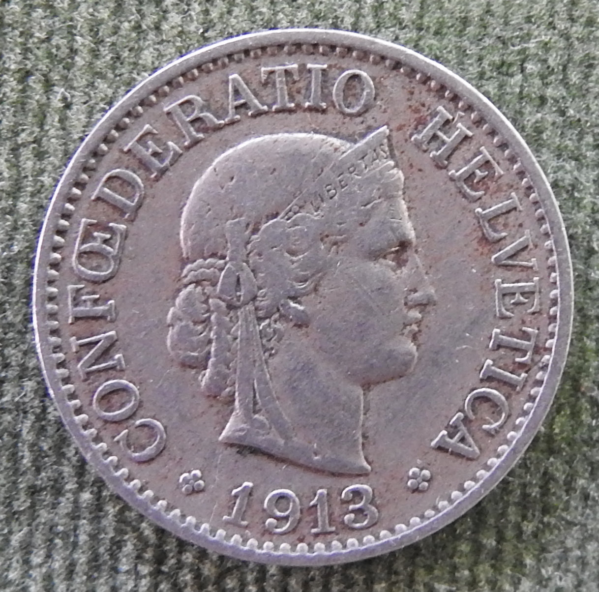 Helvetica Switzerland Swiss 1913 10 Rappen Head of Libertas Coin