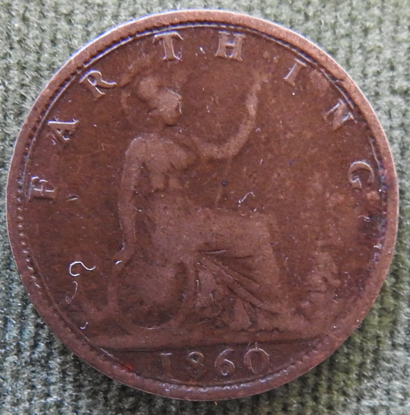GB British UK English 1860 Farthing Queen Victoria Coin - Bun Head - Bronze Toothed