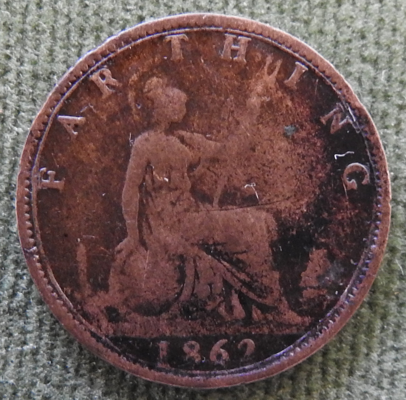 GB British UK English 1862 Farthing Queen Victoria Coin - Bun Head