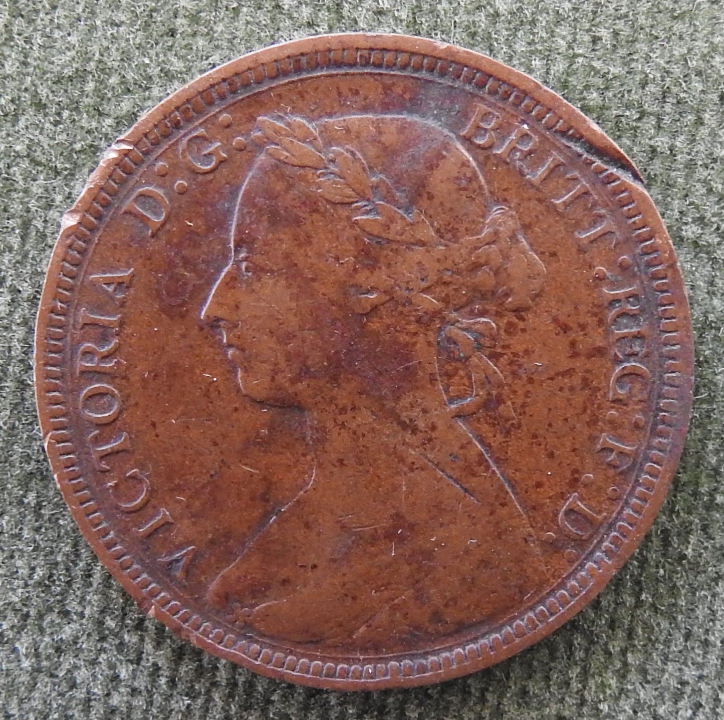 GB British UK English 1885 Half Penny Queen Victoria Coin - Bun Head