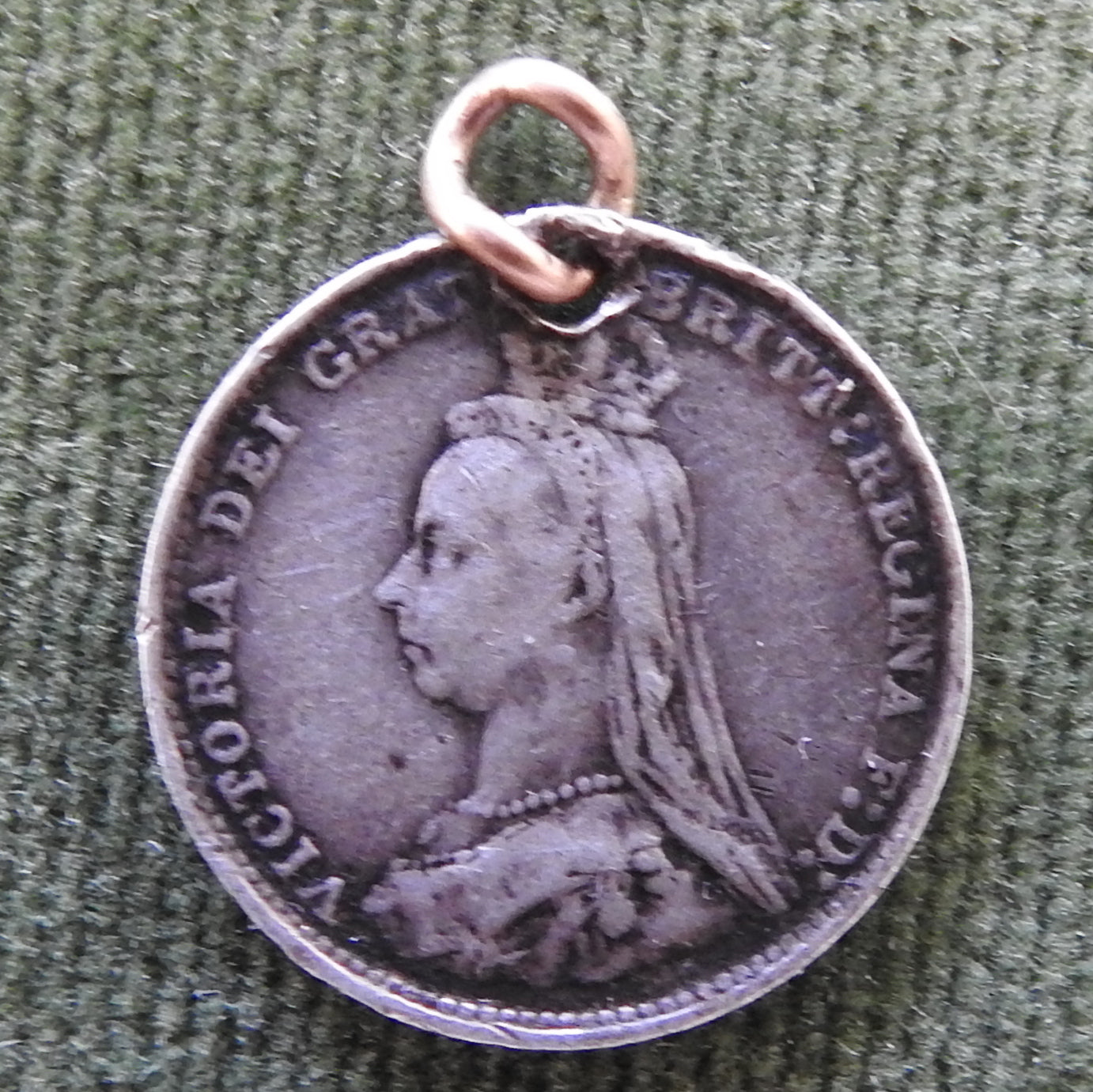 GB British UK English 1889 Threepence Queen Victoria Coin - Veiled Head