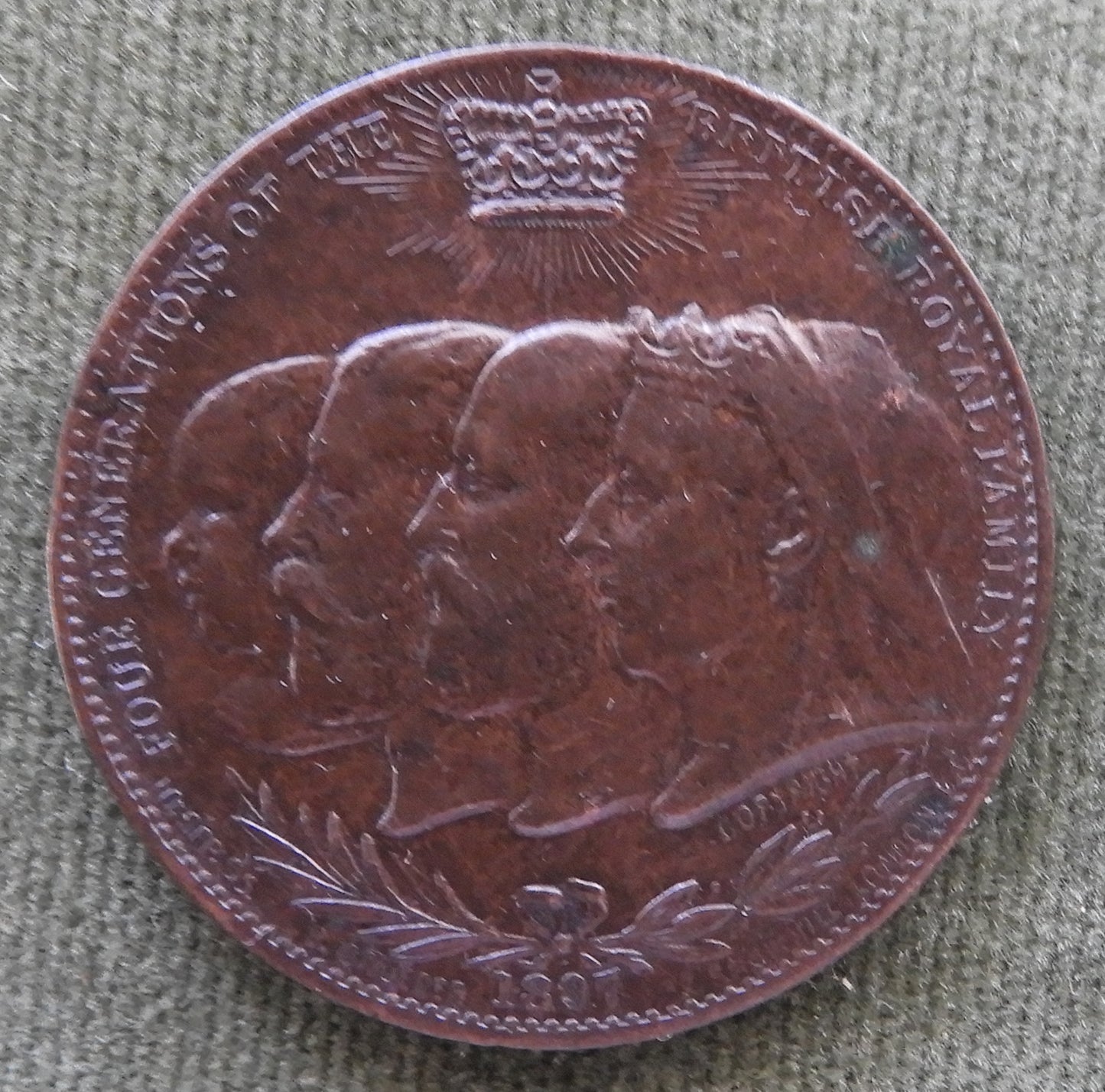 GB To Commemorate The 60th Year Of Her Majestic Reign 1897 Jubilee Four Generations Of The British Royal Family Medallion