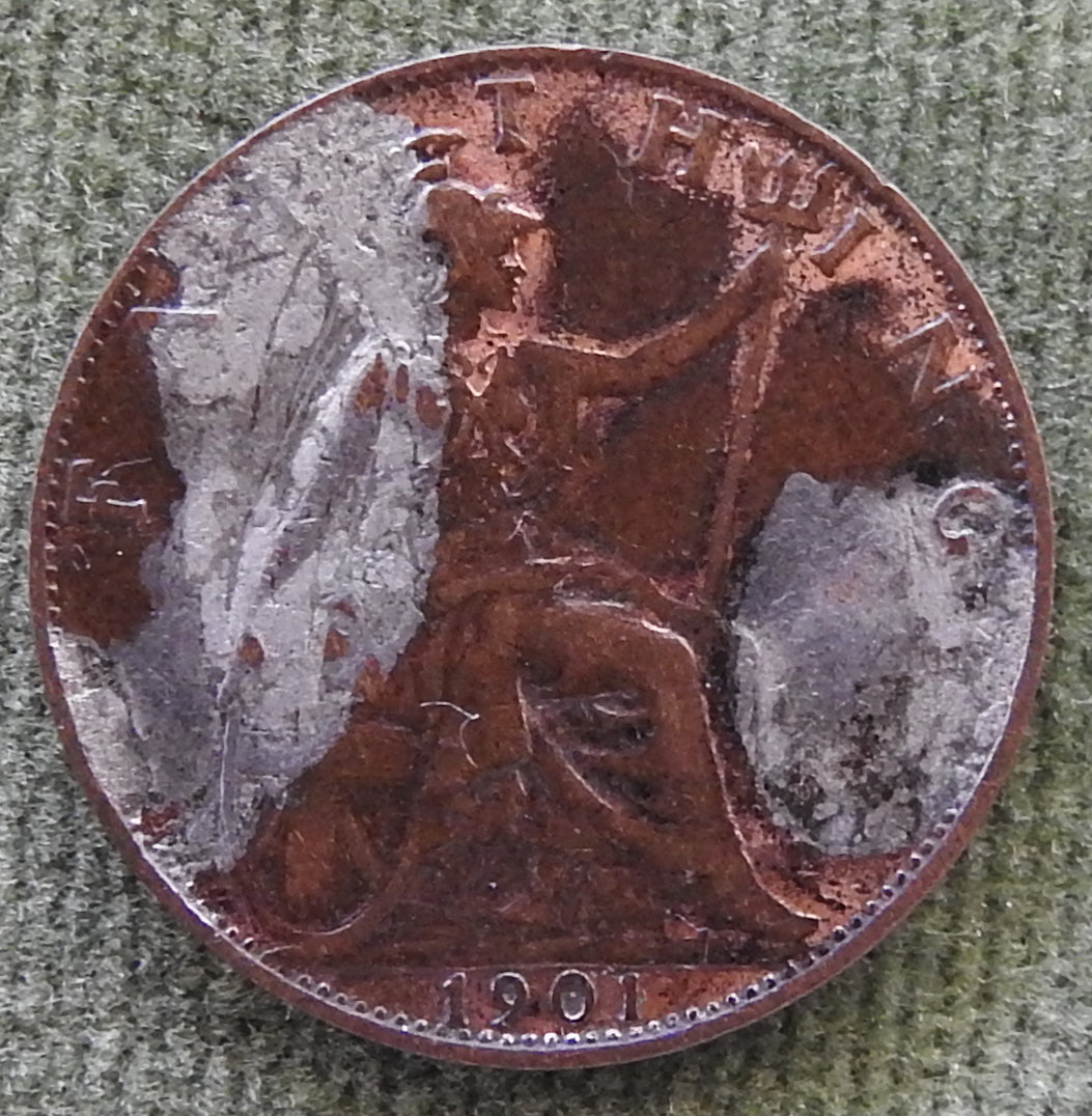 GB British UK English 1901 Farthing Queen Victoria Coin - Veiled Head
