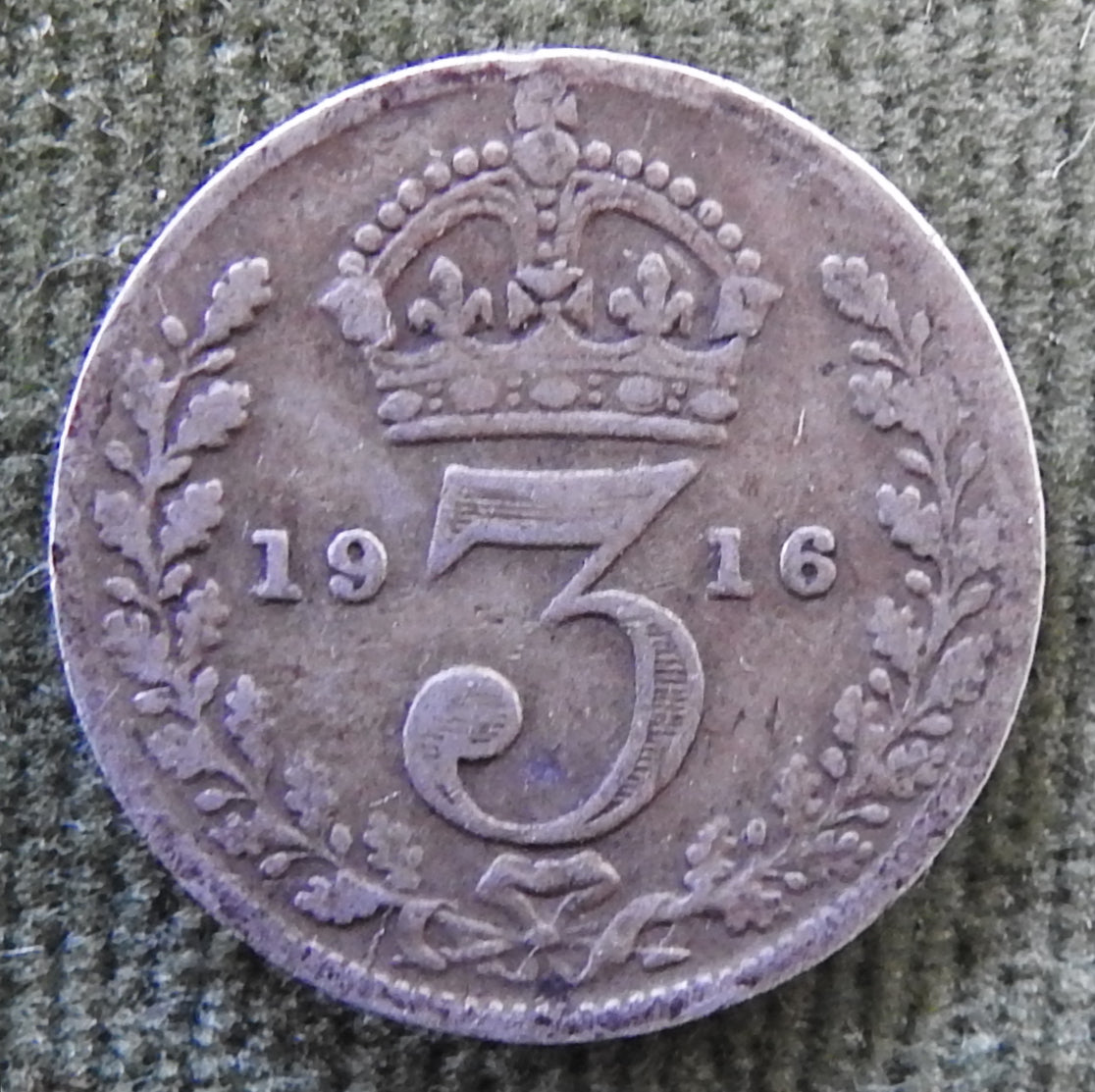 GB British UK English 1916 3p 3 Pence KGV Coin