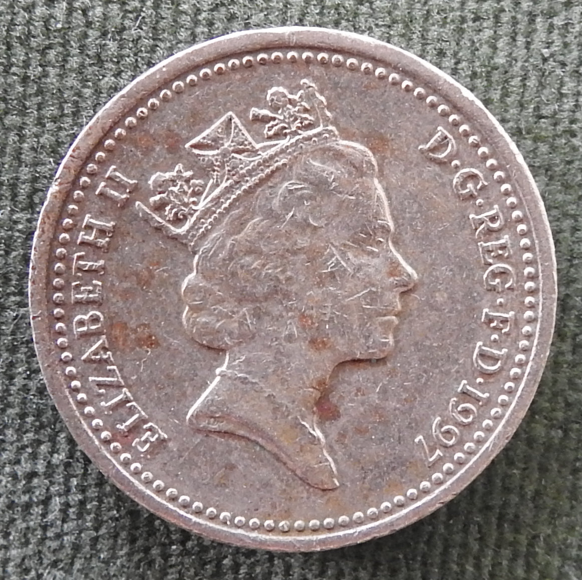 GB British UK English 1997 1 Pound Queen Elizabeth Coin