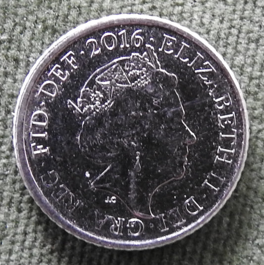 GB British UK English 2016 5 New Pence Queen Elizabeth II Coin