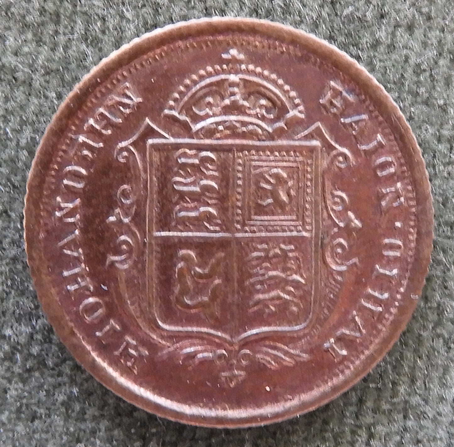 GB 1890 Half Sovereign Jeton Queen Victoria Veiled Head