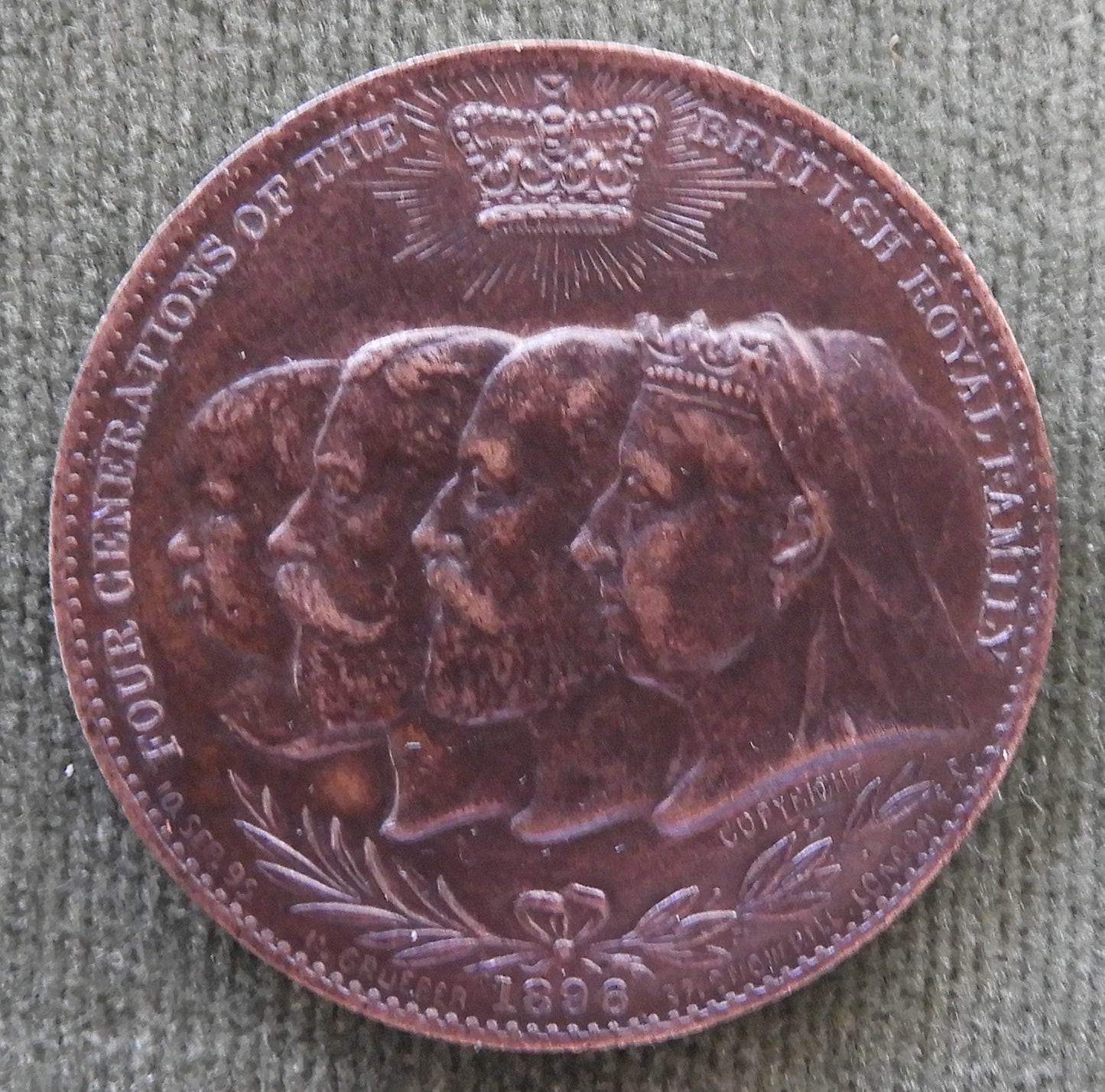 GB Remington Typewriter 1896 Jubilee Four Generations Of The British Royal Family Token