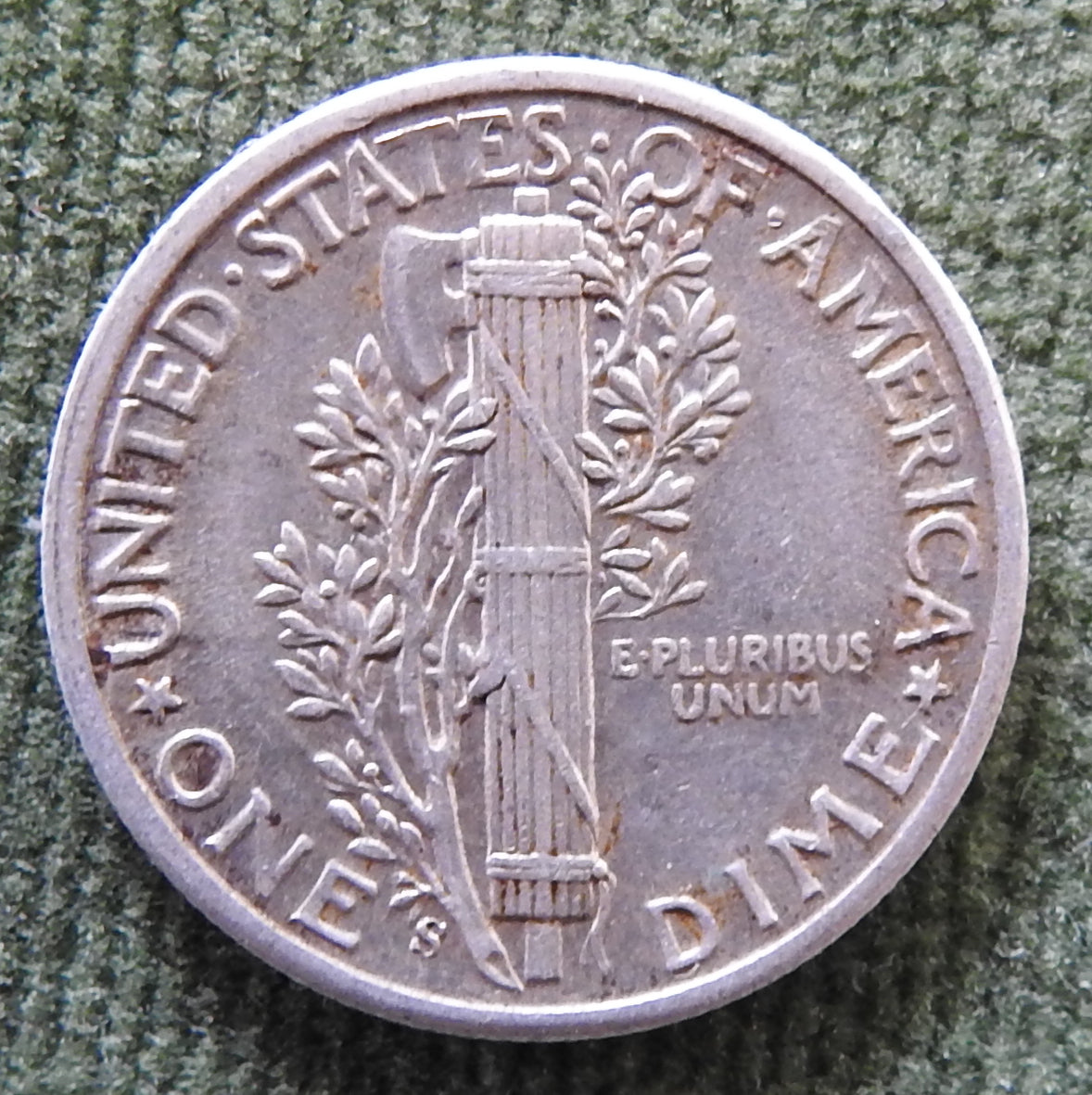 USA American 1944 S Silver Winged Mercury Dime Coin