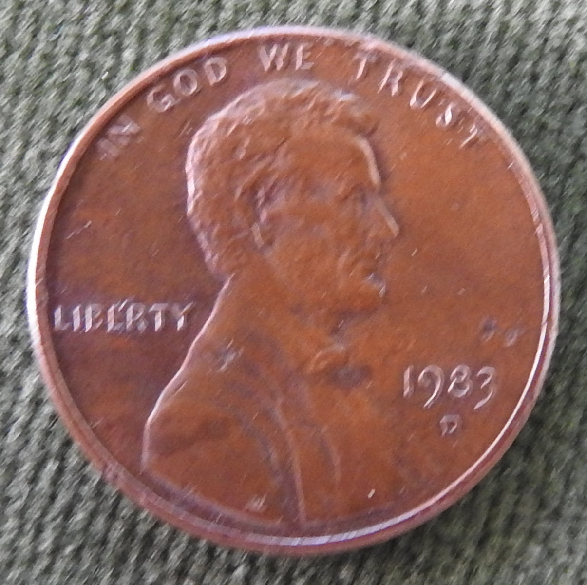 USA American 1983 D 1 Cent Lincoln Monument Coin - Circulated