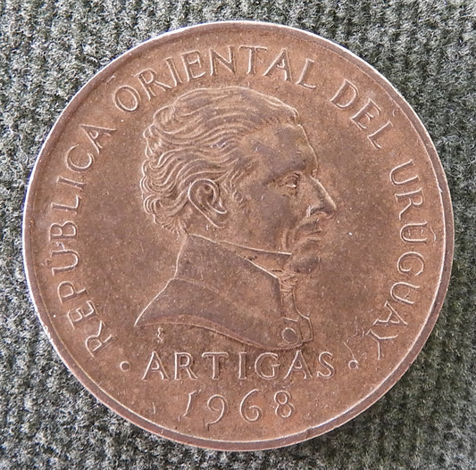 Uruguay 1968 5 Pesos Coin - Circulated