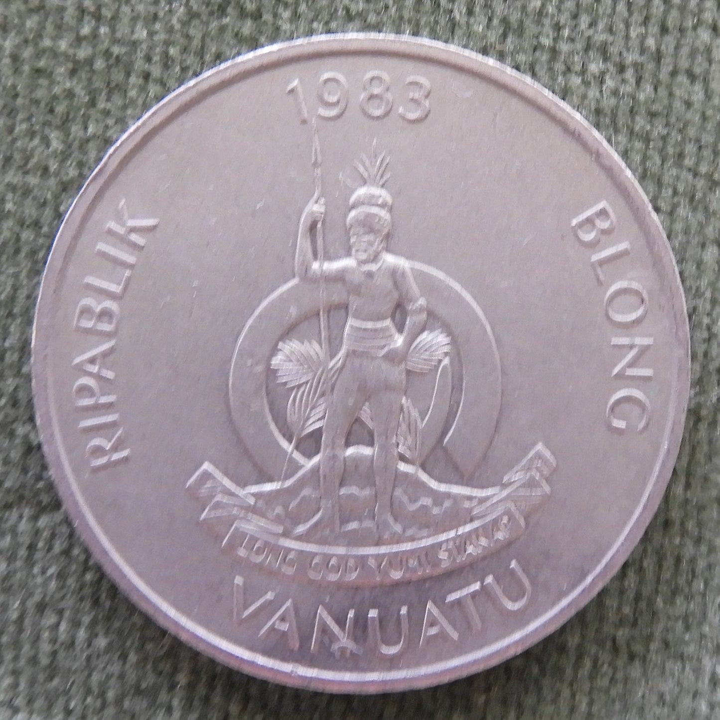 Vanuatu 1983 20 Vatu Coconut Crab Coin