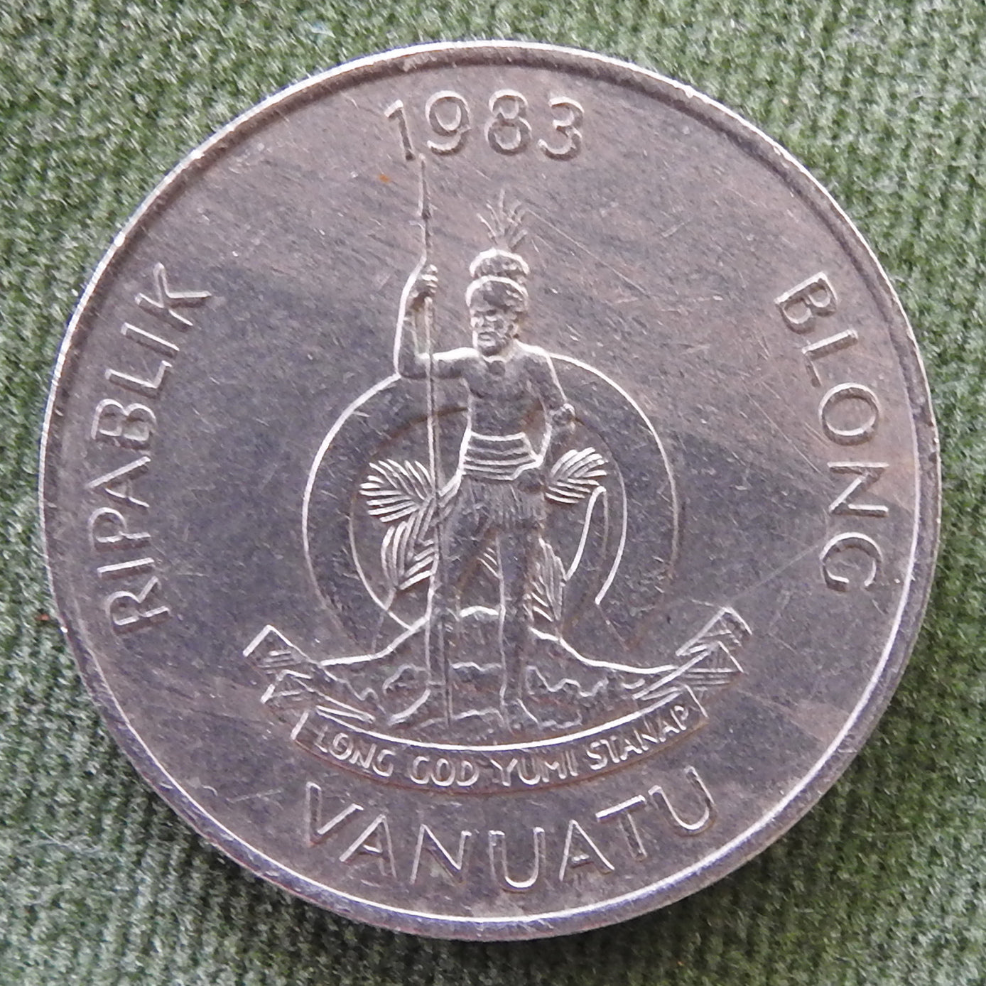 Vanuatu 1983 20 Vatu Coconut Crab Coin