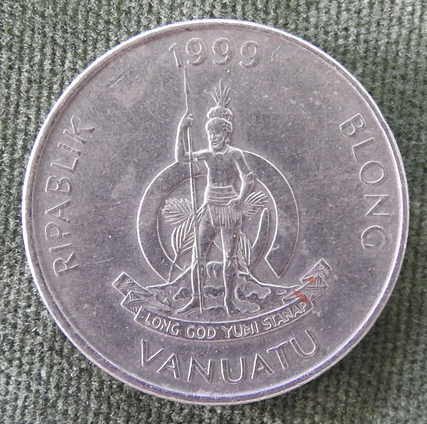 Vanuatu 1999 20 Vatu Coconut Crab Coin