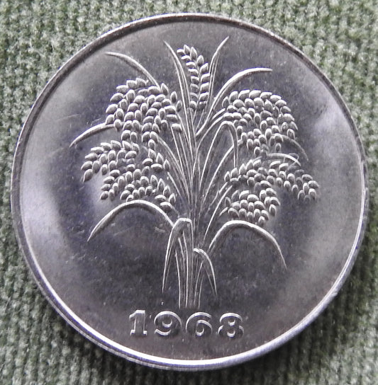 Vietnam 1968 10 Dong Coin - Circulated