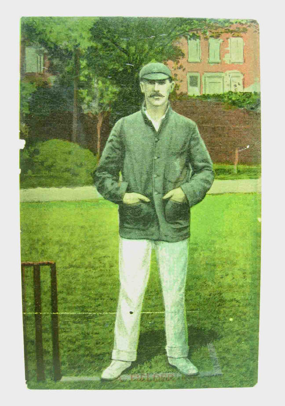 Postcard of an unknown cricketer in unused condition.