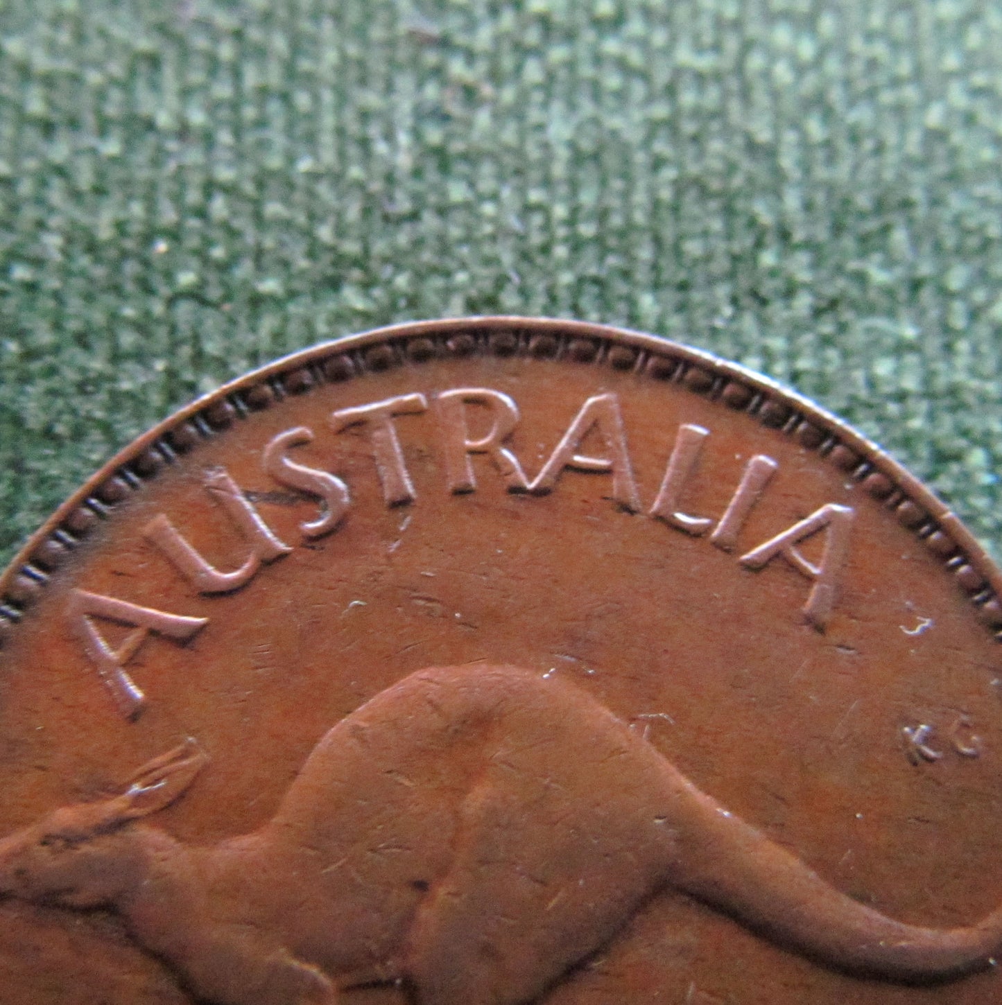 Australian 1951 1d 1 Penny King George VI Coin - Variety Die Crack Error