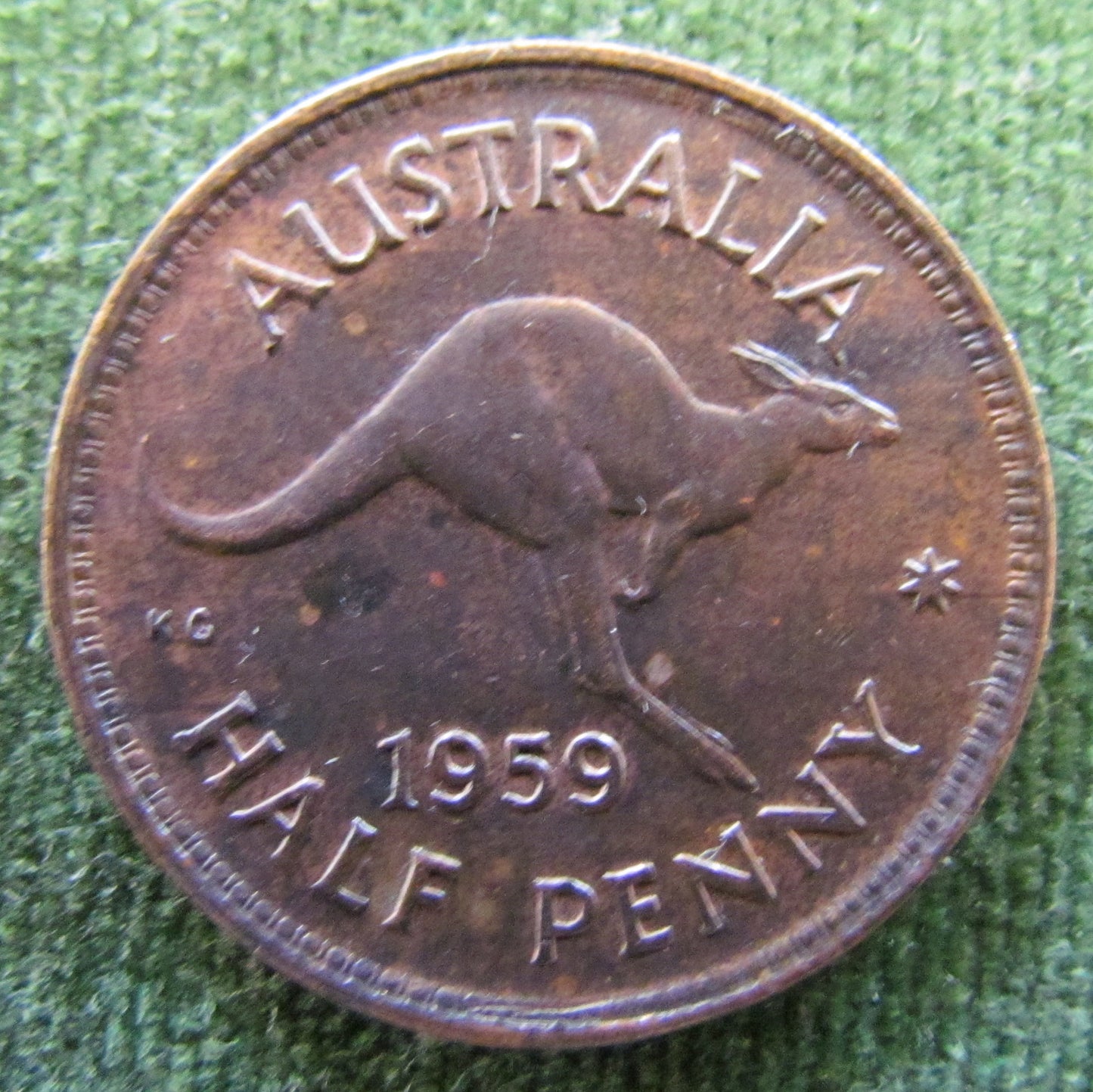 Australian 1959 1/2d Half Penny Queen Elizabeth II Coin - High Grade