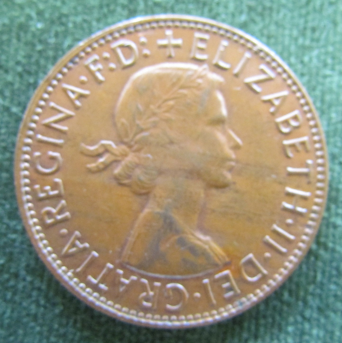 Australian 1961Y. 1d 1 Penny Queen Elizabeth II Coin