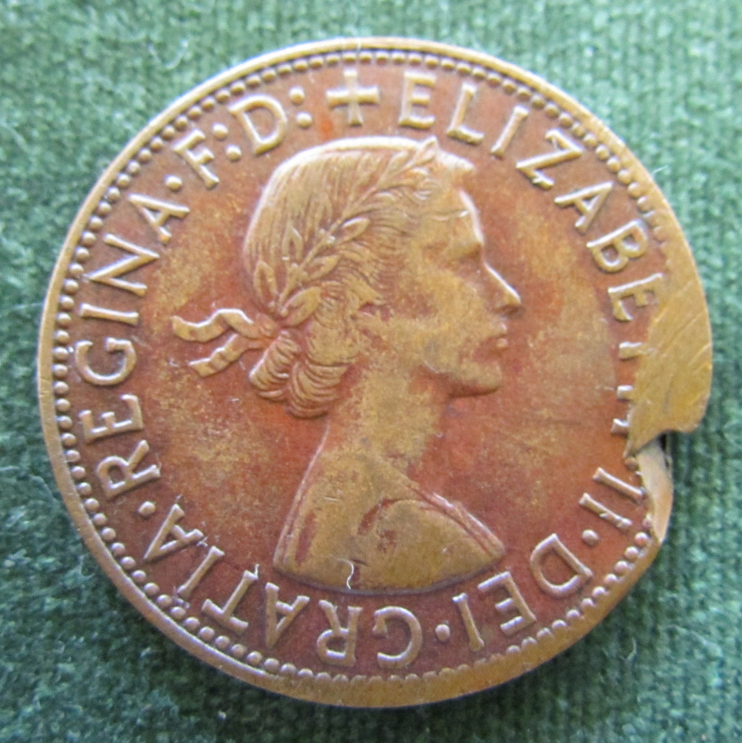 Australian 1962Y. 1d 1 Penny Queen Elizabeth II Coin - Variety Clipped Rim