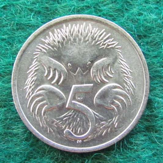 Australian 1982 5 Cent Queen Elizabeth II Coin - Circulated