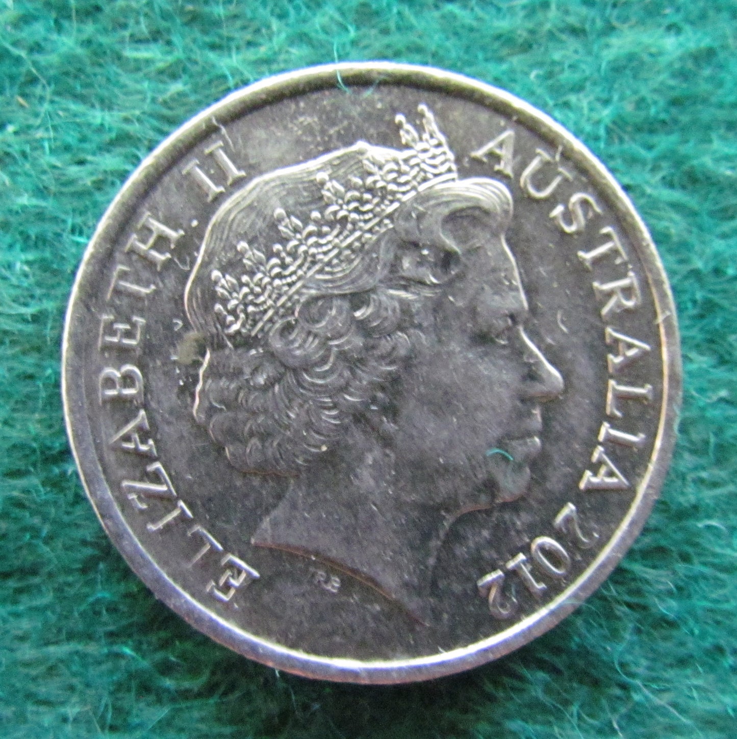 Australian 2012 10 Cent Queen Elizabeth II Coin - Circulated