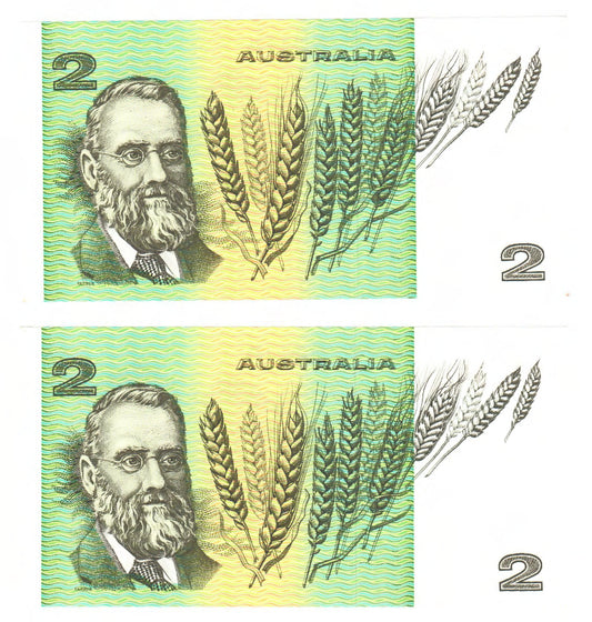 Australian 1985 2 Dollar Johnston Fraser Banknote pair s/n LGQ 505185-86 - Uncirculated