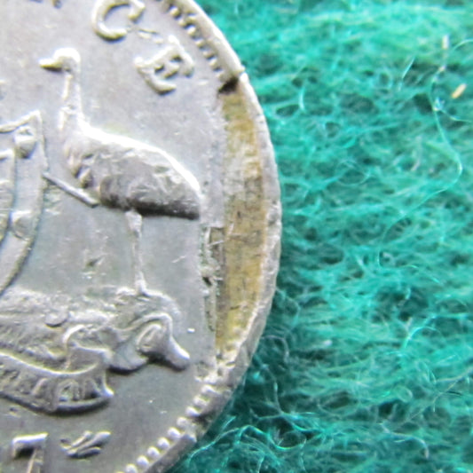 Australian 1957 6d Sixpence Queen Elizabeth II - Lamination Error - Variety - Circulated