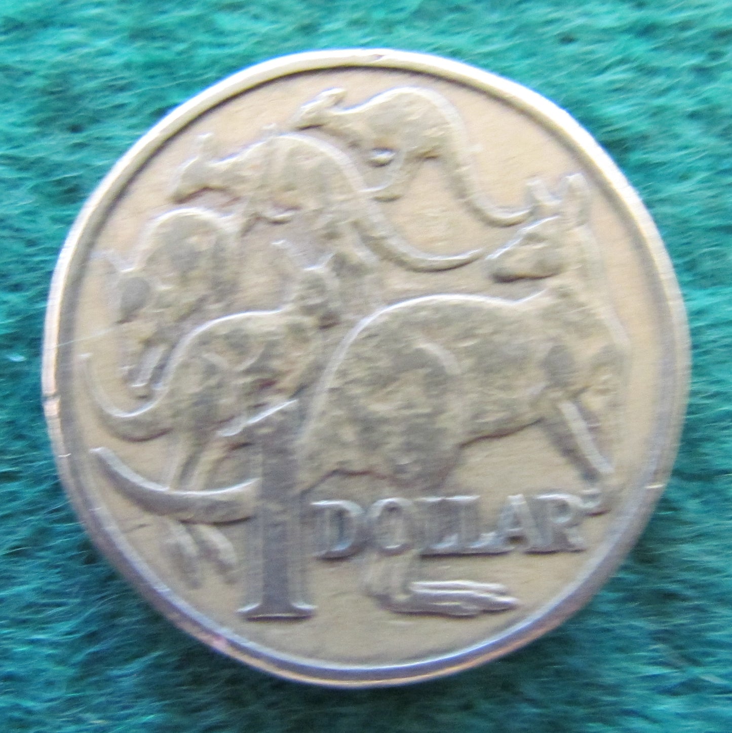 Australian 1984 1 Dollar MOR Queen Elizabeth Coin - Circulated