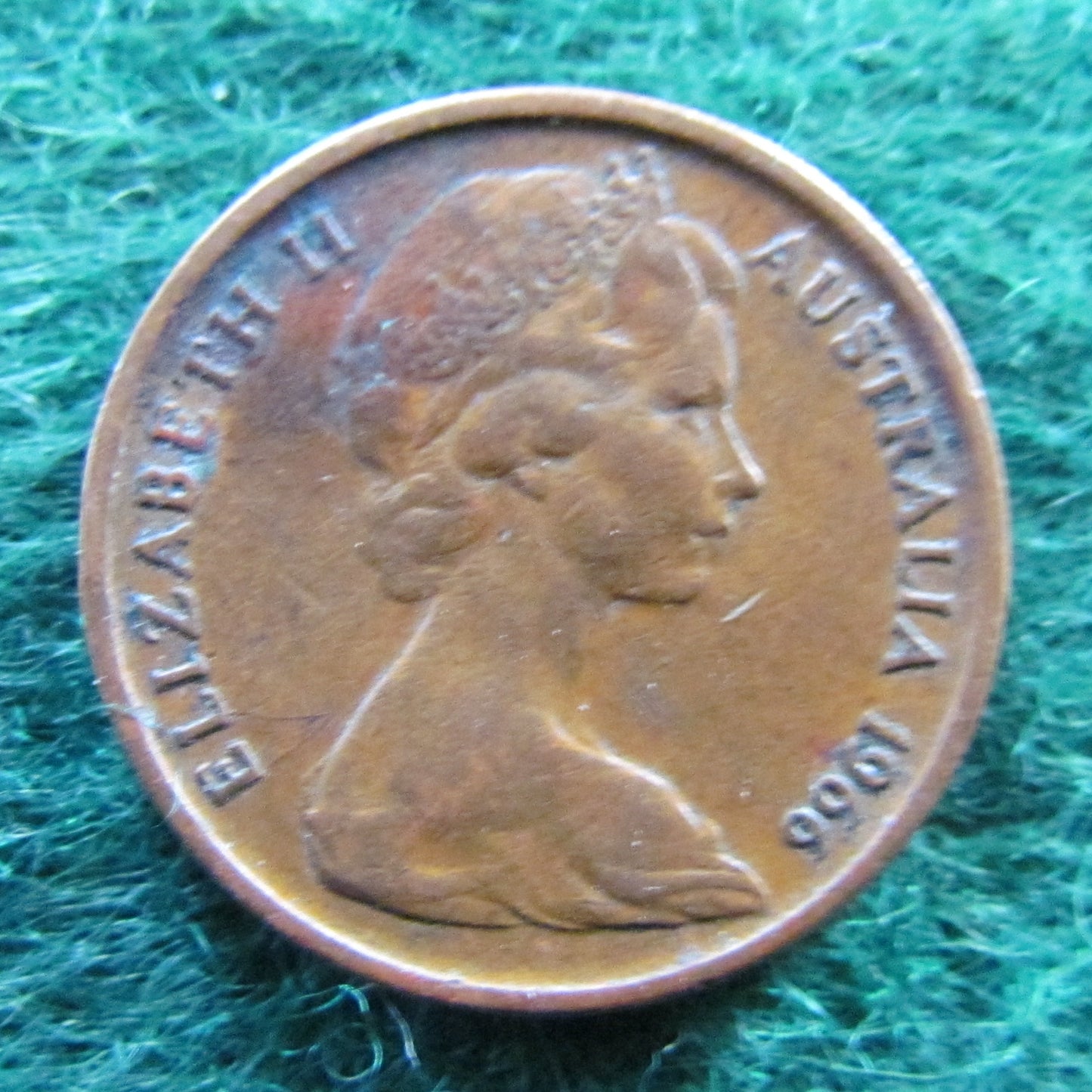 Australian 1966 1 Cent Queen Elizabeth Coin