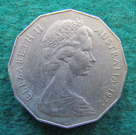 Australian 1972 Coat Of Arms 50 Cent Queen Elizabeth Coin - Circulated