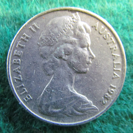 Australian 1982 20 Cent Queen Elizabeth Coin - Circulated