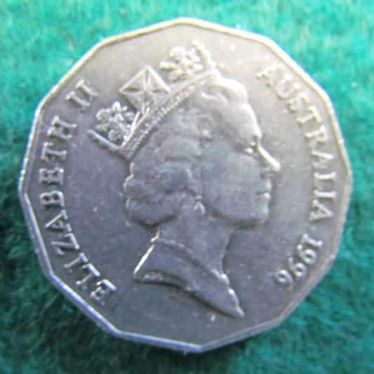 Australian 1996 Coat Of Arms 50 Cent Queen Elizabeth Coin - Circulated