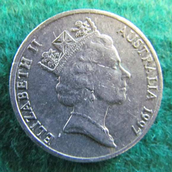 Australian 1997 20 Cent Queen Elizabeth Coin - Circulated