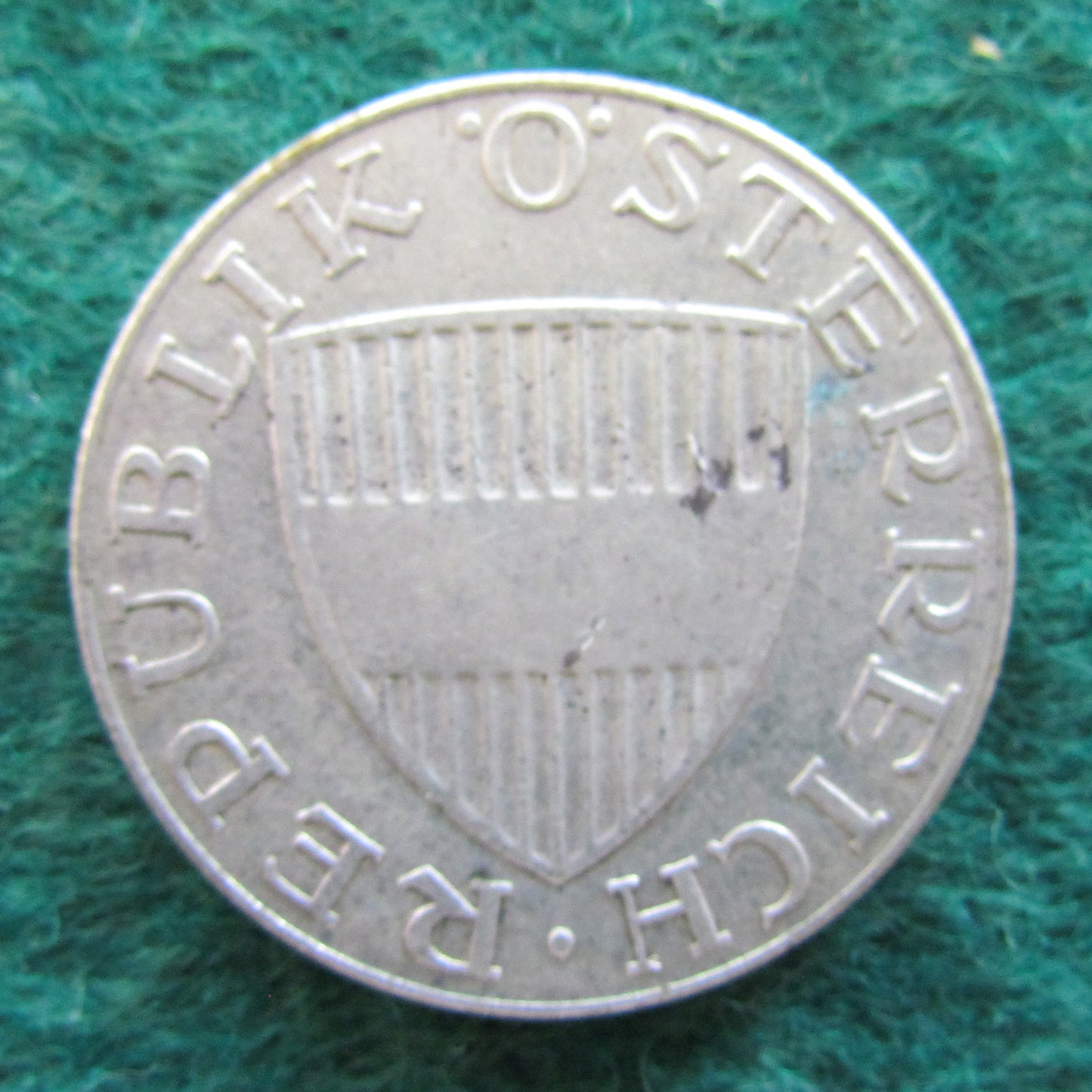 Austria 1957 10 Schilling Coin